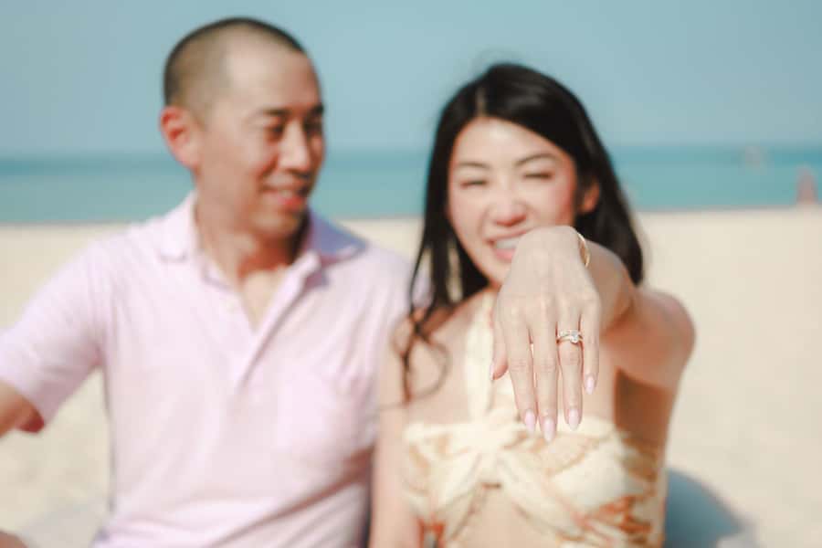 Phuket: couple photoshoot at Surin Beach - Is the $135 price fair for two people?