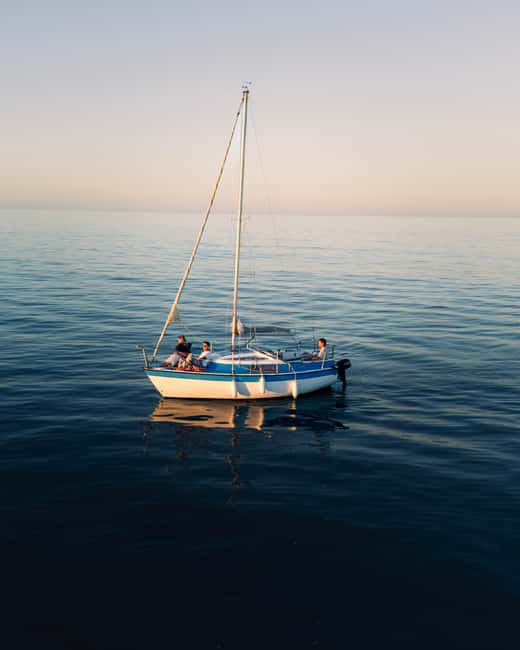 Portimão: Sunset Private Sailing Tour for Couples - Leaving Ferragudo by taxi ferry