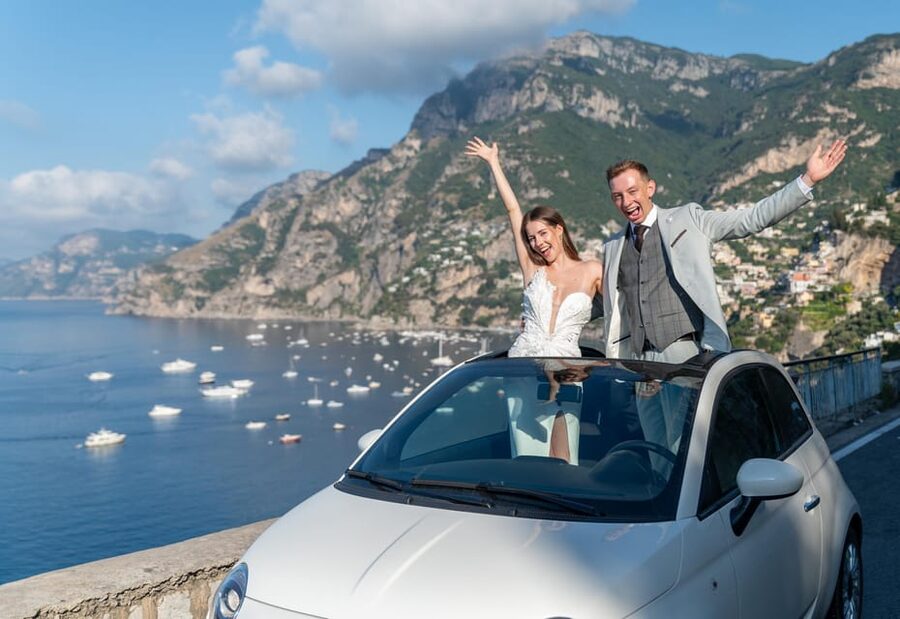 Positano : professional photo shoot for couples and families - Starting at Piazza dei Mulini