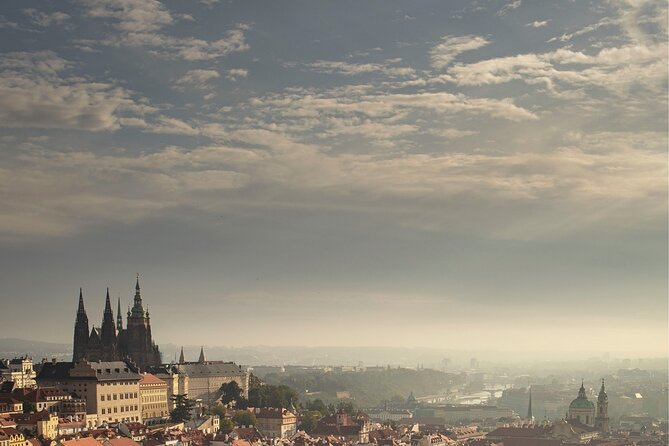 Prague Photoshoot for Couples, Betrothed, Family & Friends - Why a Prague photoshoot can be worth the splurge