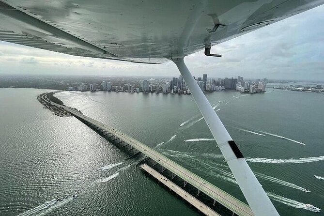 Private 60 Minute Romantic Air Tour with Champagne in Miami - Star, Palm, and Venetian Islands