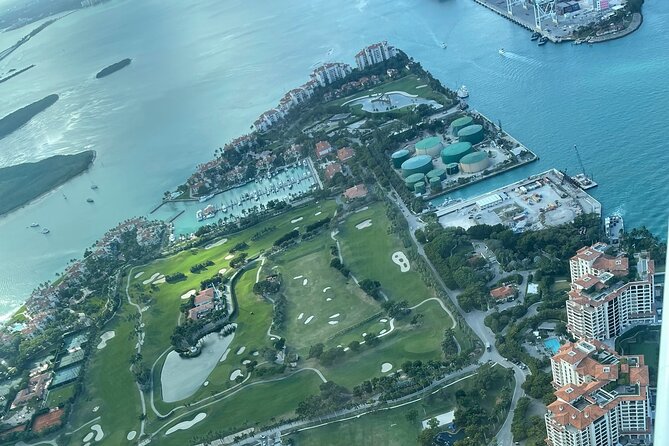Private 60 Minute Romantic Excursion Air Tour with Champagne - Champagne, pilot service, and the romantic angle