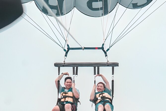 Private Bali Romantic Couple Tour with Parasailing Adventure - A romantic route from Ubud to Bali’s southern coast
