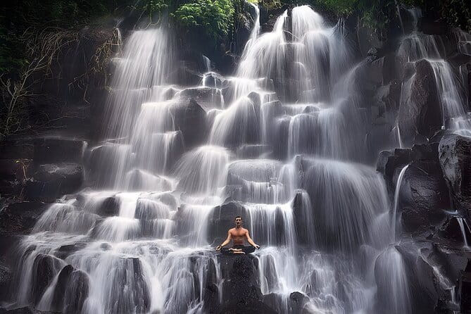 Private Floating Breakfast Jungle Swing and Romantic Spa in Ubud - Kumulilir’s 30-meter swing