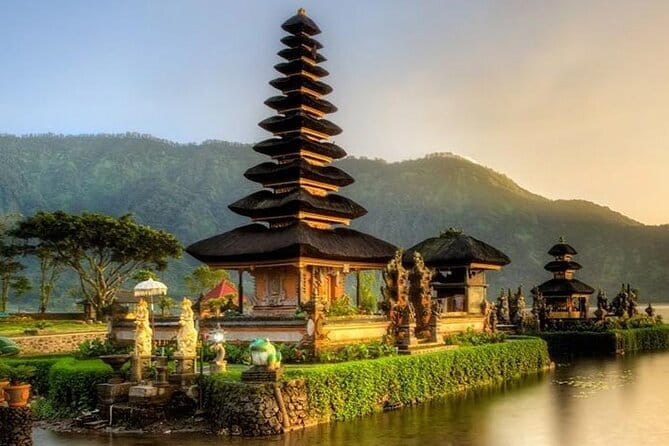 Private Floating Breakfast Jungle Swing and Romantic Spa in Ubud - What the $78 price really covers