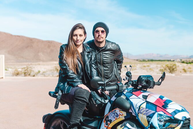Private Guided Red Rock Canyon Tour for Couples on a CanAm Trike - Riding from Las Vegas toward Red Rock Canyon