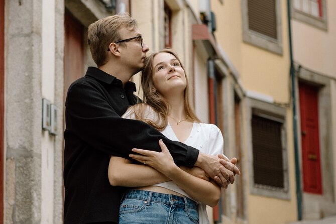 Private Photography Session for Couples in Charming Porto City - How to prepare for the one-hour walk