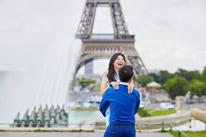 Private Proposal Photoshoot in Paris - Morning, afternoon, or evening timing