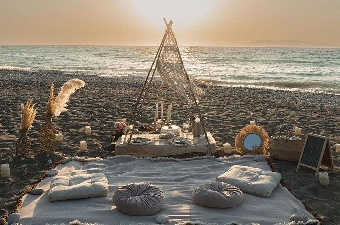 Private Romantic Picnics in Rhodes - Planning your evening around the two-hour slot