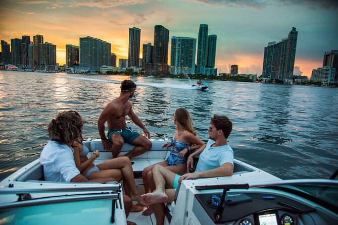 Private Romantic Sunset Boat Cruise in Fort Lauderdale! - Why the no-wake pace matters