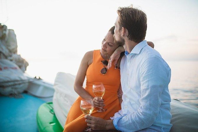 Private & Romantic Sunset Cruise Under Sails - The sunset itself is the main event