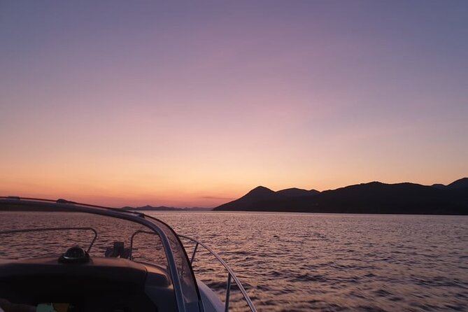 Private romantic Sunset tour - Lokrum Island from the open sea