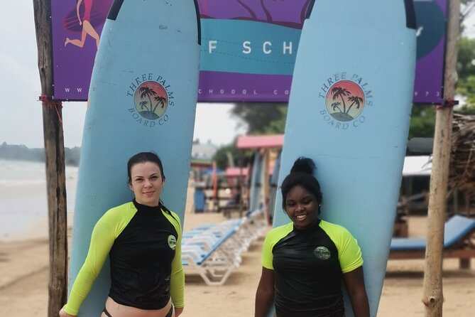 PRIVATE Surf lesson for Beginners Couple - The first minutes: safety before surfing