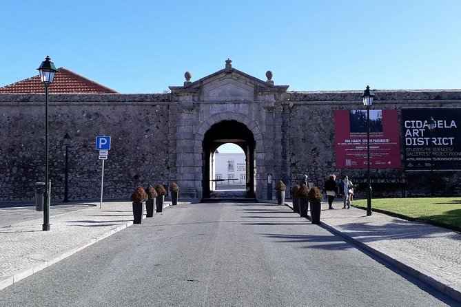 Private tour through the Romantic Sintra & Amazing Cabo da Roca & Cascais - Boca do Inferno and the road to Cascais