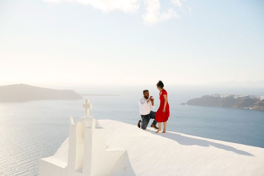 Proposal Photographer in Santorini - Choosing your Santorini locations