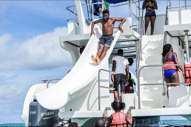 Punta Cana Party Boat (Only Adult) this Couple price - What the Punta Cana Party Boat Is Really About