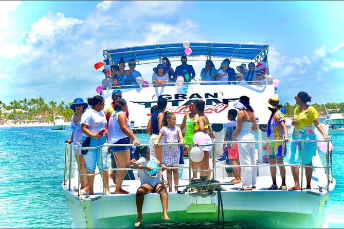 Punta Cana Party Boat (Only Adult) this Couple price - Starting With Pickup and the Trip Out