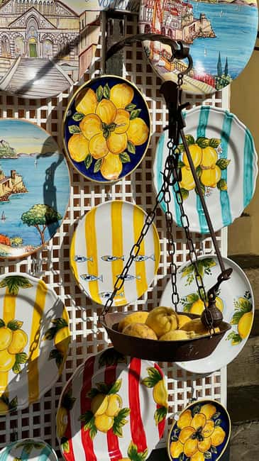 Ravello: the most romantic balcony on the Amalfi Coast - Language, audio help, and the independent format
