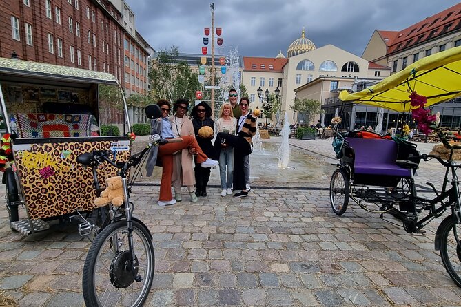 Romantic Berlin Rickshaw City and Photo Tour - incl. pick-up - Museum Island and Berlin’s oldest quarters