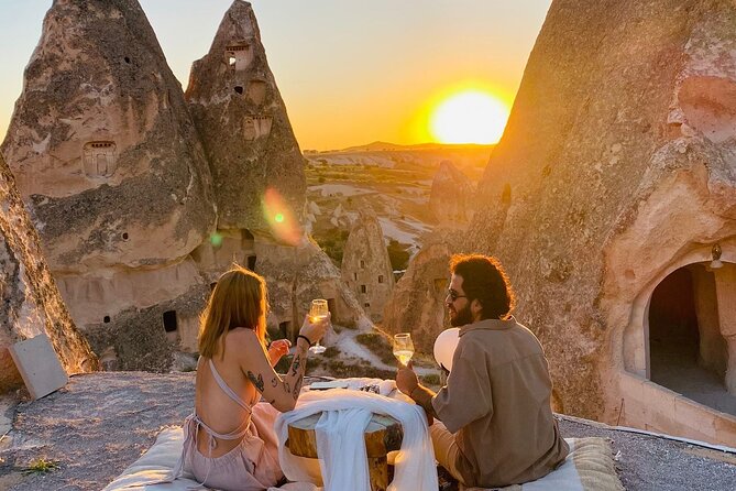 Romantic Cappadocia Sunset Dinner and Wine - Who should book this Cappadocia dinner?
