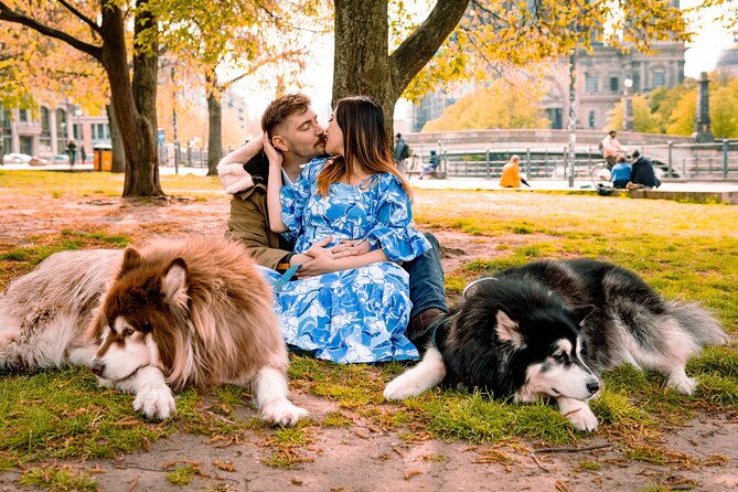 Romantic Couple Photoshoot in the Heart of Berlin - The photo package and its real value