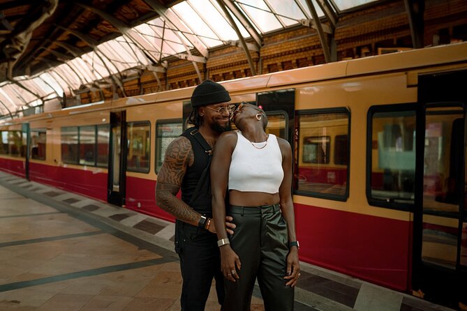Romantic Couple Photoshoot in the Heart of Berlin - Booking, confirmation, and cancellation details