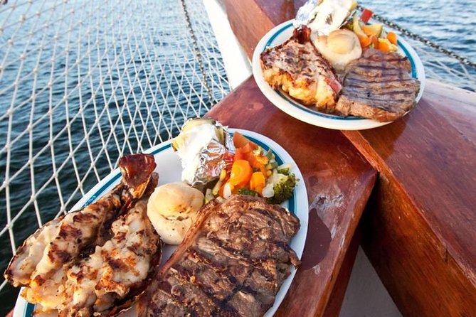 Romantic Dinner on a Spanish Galeon in Cancun - Who should book this cruise?