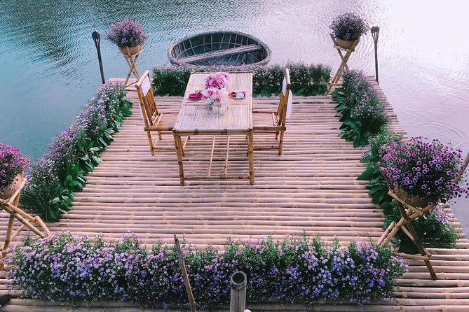 Romantic Dinning On The Bamboo Raft - Why the private format changes the evening