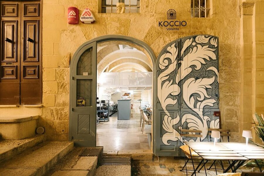 Romantic Italian Cuisine Dinner in Valletta - What arrives at the table
