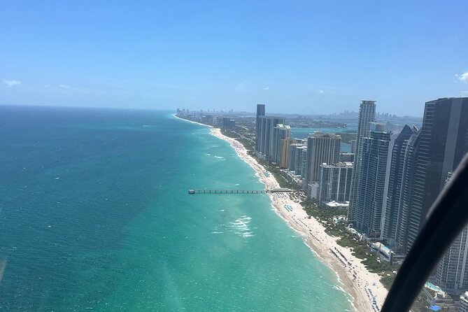 Romantic Miami Helicopter Tour with Champagne for Two - Aventura Mall and Hard Rock Stadium