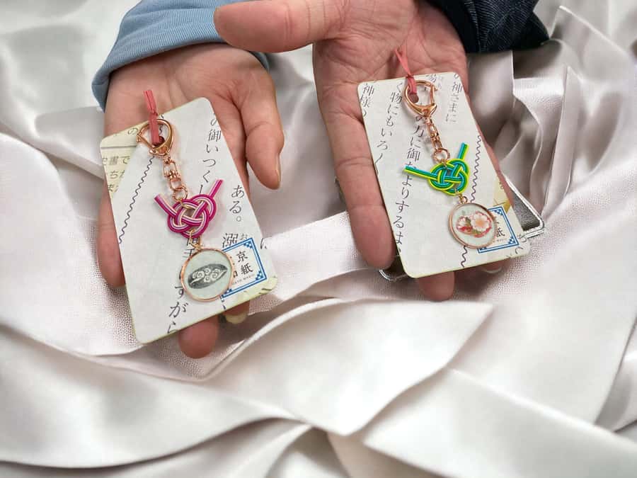 Romantic Mizuhiki Knot and Omikuji Washi Charm Workshop Ueno - Who will enjoy this craft experience most