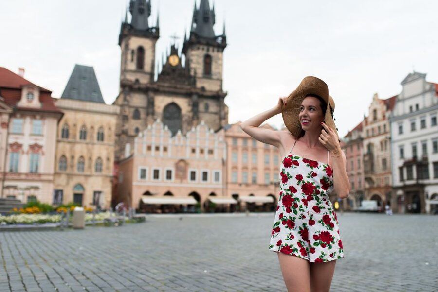 Romantic Photoshoot Experience for Couples in Prague - What you receive after the session