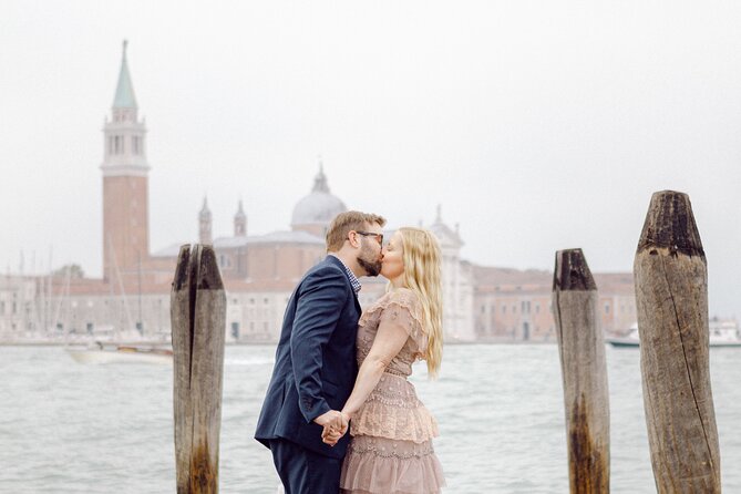 Romantic Photoshoot in Venice - Timing, transport, and practical planning