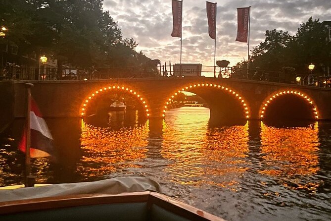 Romantic Private Boat Tour Amsterdam 90min incl welcome drink - Prinsengracht and the canal belt