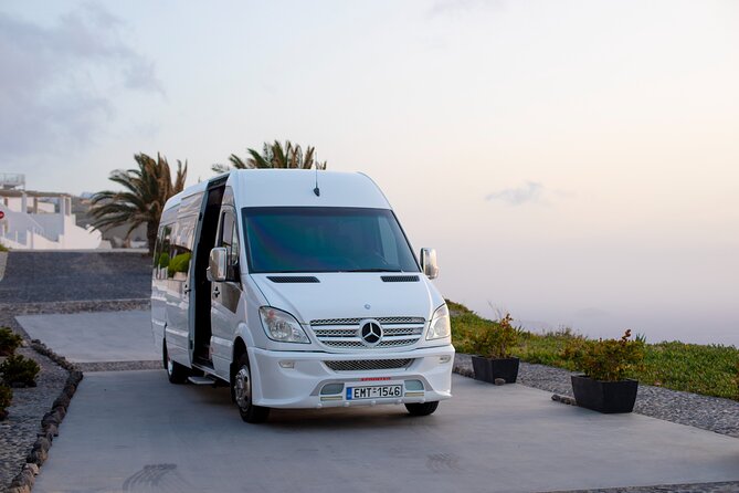 Romantic Private Day Tour in Santorini - A private way to see four very different Santorini sights