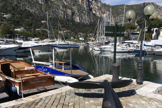 Romantic Private Tour for 2 plus guide on your own Solar Powered Boat - What the one-hour limit really means