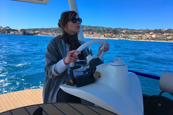Romantic Private Tour for 2 plus guide on your own Solar Powered Boat - The captains and the tone of the ride
