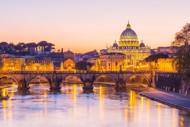 Romantic Rendezvous: Private Night Tour of Rome with Chauffeur - Piazza Navona and the shape of an ancient stadium