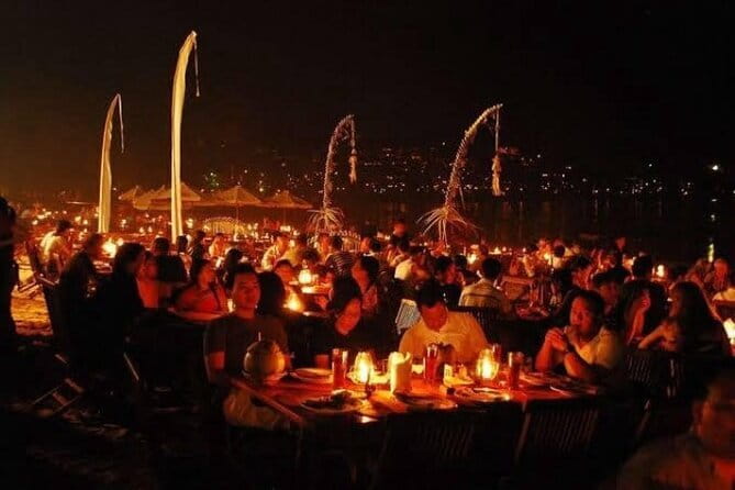 Romantic Seafood Dinner at Jimbaran Beach Bali include Sunset - What happens at the Ganesha cafebay meeting point