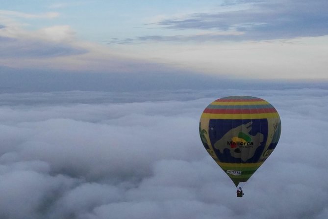 Romantic Sunrise Balloon Tour in Majorca - What happens at the launch field