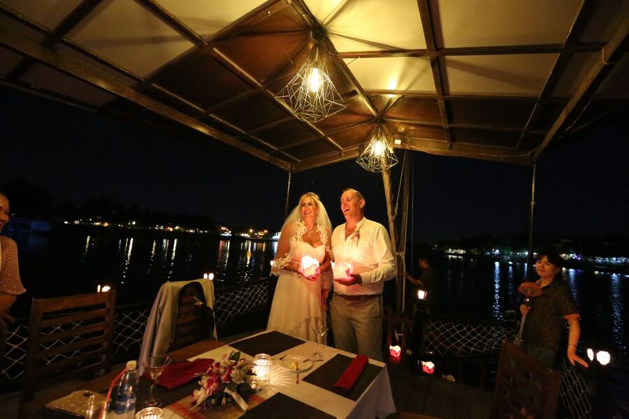 Romantic Sunset Dinner Cruise in Hoi An - Should you book it?