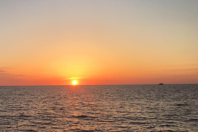 Romantic sunset - private - Timing, weather, and the practical details