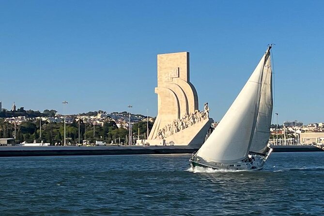 Romantic Sunset Sailing Experience in Lisbon - Praça do Comércio from the river