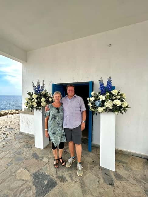 Romantic tour for lovers, couples or friends - Crossing the Bridge of Lovers