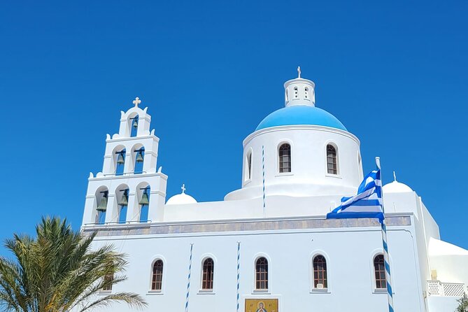 Romantic Tour through Santorini - The guide can make the private format worthwhile