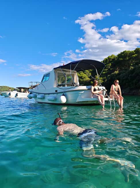 Romantic Zadar Sunset and Night Coctails Cruise - Romantic without being limited to couples