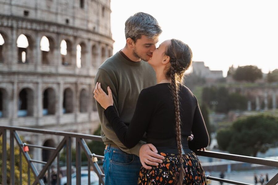 Rome: Couple Photoshoot – Iconic & Romantic - Who should book this photoshoot