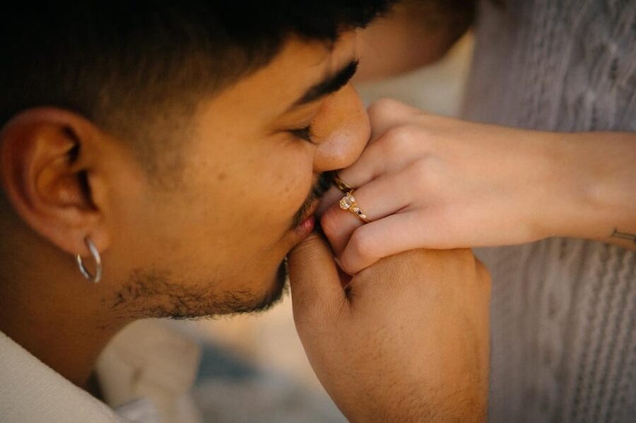 Rome: Personalized Private Couple Photoshoot Experience - What happens during the photo session