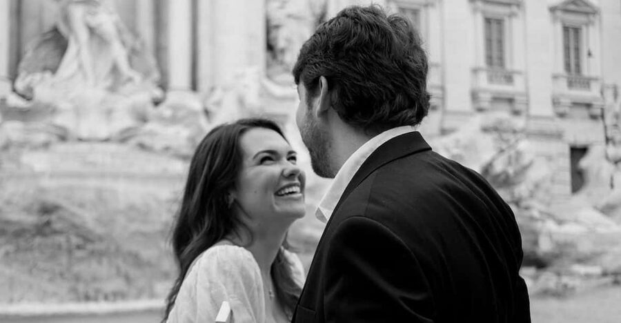 Rome: Personalized Private Couple Photoshoot Experience - Picking between the Colosseum, Trevi Fountain, and Spanish Steps