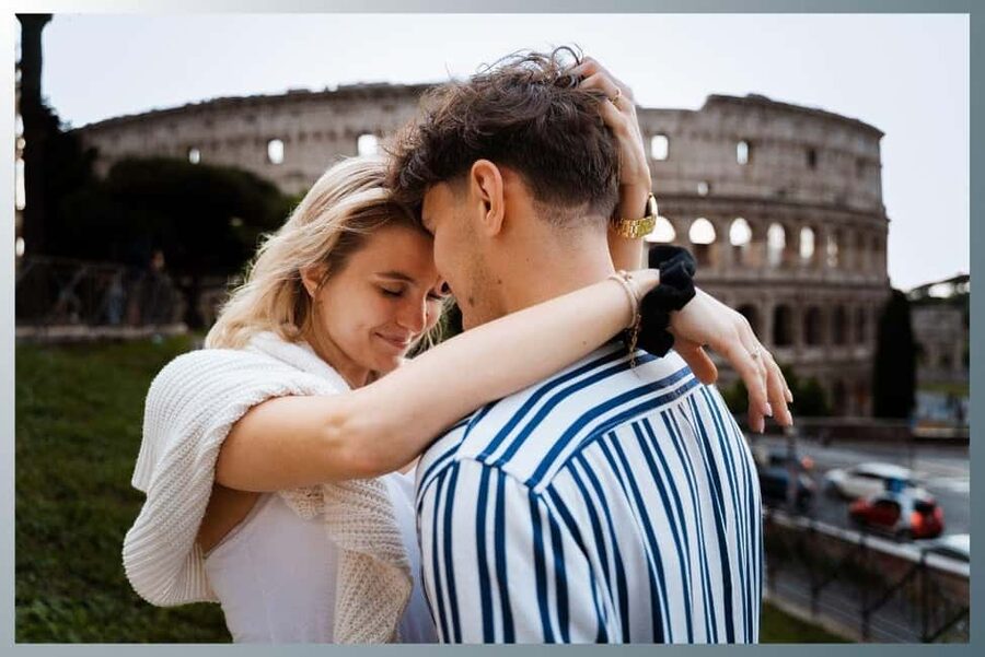 Rome: Romantic Couple Photoshoot Experience at the Colosseum - Other Rome locations if the Colosseum is not your first choice